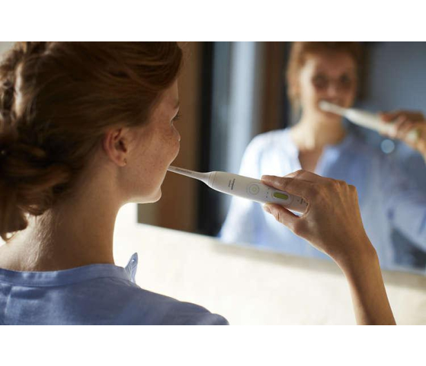 Philips Sonicare HX8911/01 HealthyWhite+ - 347155 - zdjęcie 2